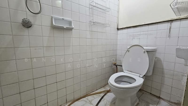 Tai Ping Towers, Bangkok, 582 Soi Sukhumvit 63, Khlong Tan Nua, Watthana, Bangkok, 4 Bedrooms, 252 sqm, Condo For Rent, by BANGKOK PROPERTY AGENTS, 500211238 - DDproperty.com