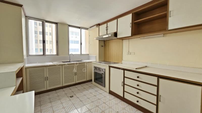 Tai Ping Towers, Bangkok, 582 Soi Sukhumvit 63, Khlong Tan Nua, Watthana, Bangkok, 4 Bedrooms, 252 sqm, Condo For Rent, by BANGKOK PROPERTY AGENTS, 500211238 - DDproperty.com