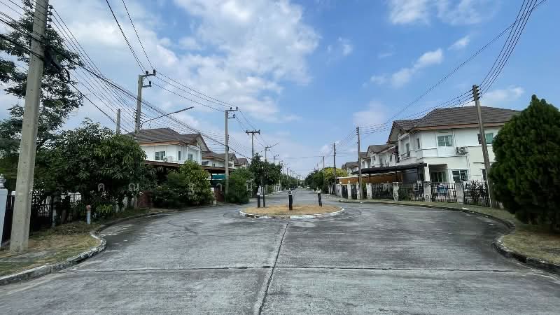 ขาย - บ้านเดี่ยว 70.1 ตารางวา วิสต้าวิลล์ ลำลูกกา คลอง 3 แปลงริม, ปทุมธานี