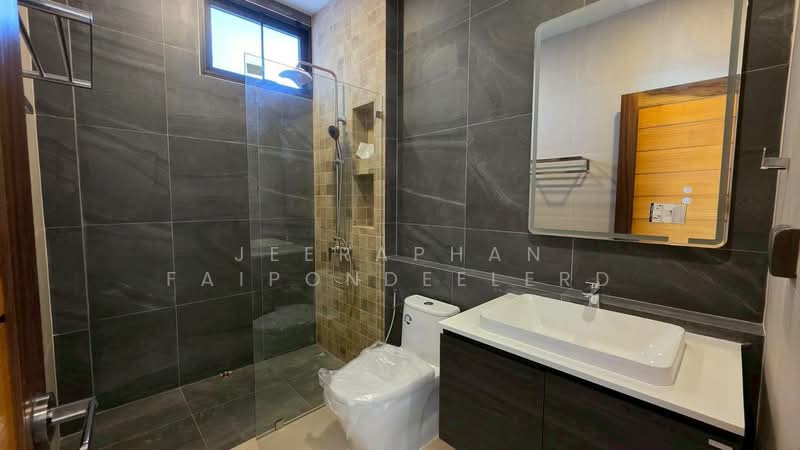 New Modern Villa for Sale in the Heart of Ao Nang, Krabi, กระบี่, อ่าวนาง, เมืองกระบี่, กระบี่, 238 ตร.ม., วิลล่า ขาย, โดย JEERAPHAN FAIPONDEELERD, 500211260 - DDproperty.com