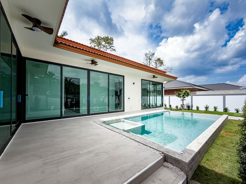 For Sale - New Modern Villa for Sale in the Heart of Ao Nang, Krabi, Krabi