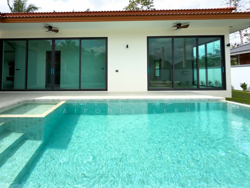 For Sale - New Modern Villa for Sale in the Heart of Ao Nang, Krabi, Krabi