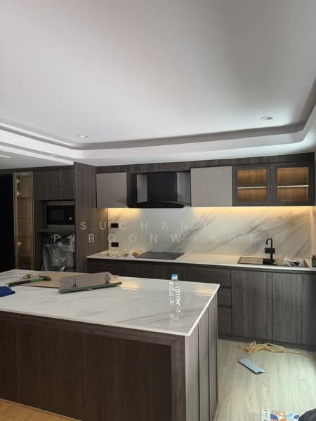 Regent 71 Place, Bangkok, Phra Kanong Nua, Watthana, Bangkok, 4 Bedrooms, 300 sqm, Townhouse For Rent, by Suchanya Piboonwiput, 500211268 - DDproperty.com