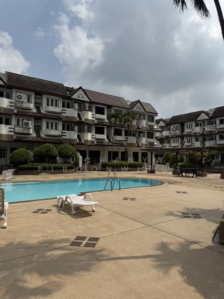 Regent 71 Place, Bangkok, Phra Kanong Nua, Watthana, Bangkok, 4 Bedrooms, 300 sqm, Townhouse For Rent, by Suchanya Piboonwiput, 500211268 - DDproperty.com