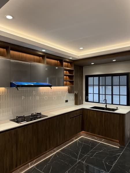 Regent 71 Place : รีเจนท์ 71 เพลส, กรุงเทพ, พระโขนงเหนือ, วัฒนา, กรุงเทพ, 300 ตร.ม., ทาวน์เฮ้าส์ ให้เช่า, โดย Suchanya Piboonwiput, 500211268 - DDproperty.com