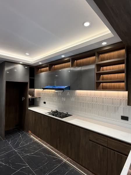 Regent 71 Place : รีเจนท์ 71 เพลส, กรุงเทพ, พระโขนงเหนือ, วัฒนา, กรุงเทพ, 300 ตร.ม., ทาวน์เฮ้าส์ ให้เช่า, โดย Suchanya Piboonwiput, 500211268 - DDproperty.com
