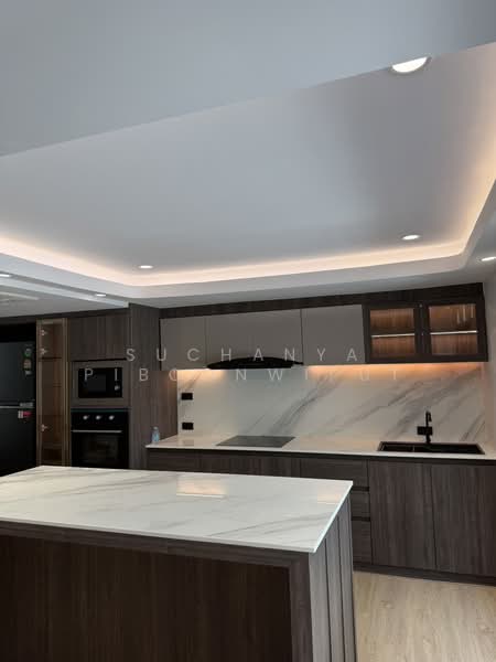Regent 71 Place, Bangkok, Phra Kanong Nua, Watthana, Bangkok, 4 Bedrooms, 300 sqm, Townhouse For Rent, by Suchanya Piboonwiput, 500211268 - DDproperty.com