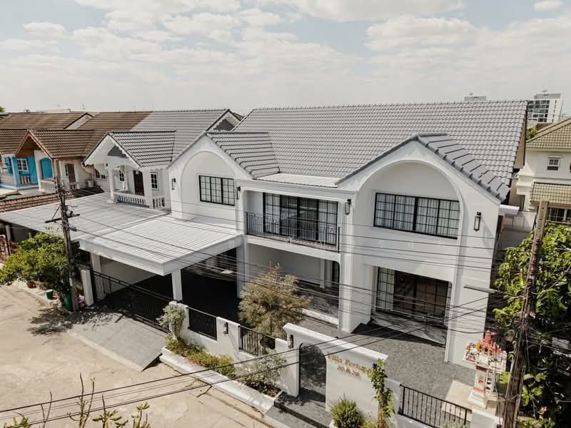 WPDD-112 บ้านเดี่ยว ลาดพร้าว 71 The Luxury of Grand Space เนื้อที่ 82 ตร.วา, Bangkok, Lat Phrao, Lat Phrao, Bangkok, 5 Bedrooms, 300 sqm, Single Detached House For Sale, by วันวิสาข์ ปัญจรงคะ, 500211290 - DDproperty.com