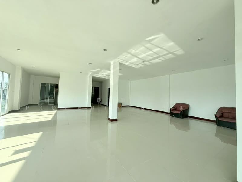 อาคารพาณิชย์ลำลูกกา ปทุมธานี, ปทุมธานี, ลาดสวาย, ลำลูกกา, ปทุมธานี, 120 ตร.ม., ตึกแถว-อาคารพาณิชย์ ขาย, โดย The Best Property ป๋อมแป๋ม, 500211314 - DDproperty.com