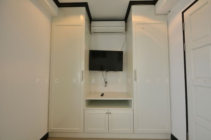 Jomtien Beach Condo, Chon Buri (Pattaya), Nong Pru, Bang Lamung (Pattaya), Chon Buri (Pattaya), 2 Bedrooms, 75 sqm, Condo For Sale, by PLC real estate, 500211318 - DDproperty.com