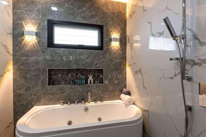 View Point Villas, Chon Buri (Pattaya), Nong Pru, Bang Lamung (Pattaya), Chon Buri (Pattaya), 5 Bedrooms, 240 sqm, Villa For Sale, by Yaowaluck Sirinapho, 500211324 - DDproperty.com