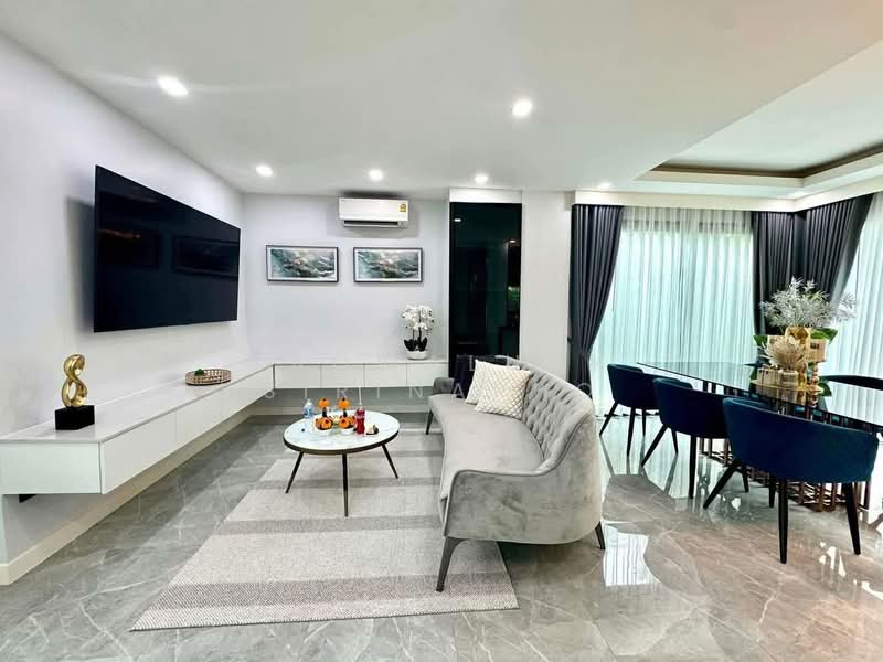 View Point Villas : วิวพอยท์ วิลล่าส์, ชลบุรี, หนองปรือ, บางละมุง, ชลบุรี, 240 ตร.ม., วิลล่า ขาย, โดย Yaowaluck Sirinapho, 500211324 - DDproperty.com