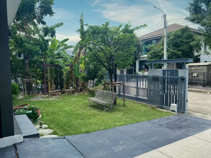 Mantana Srinakarin - Bangna, Samut Prakan, 159 Wat Nam Daeng Road, Bang Kaeo, Bang Plee, Samut Prakan, 4 Bedrooms, 206 sqm, Single Detached House For Rent, by YTD Land&houses Real Estate Agency, 500211333 - DDproperty.com