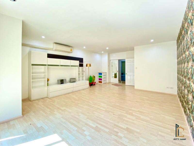 Areeya Mandarina Sukhumvit 77, Bangkok, Sukhumvit 77 Road (On Nut), Suan Luang, Suan Luang, Bangkok, 3 Bedrooms, 190 sqm, Townhouse For Sale, by Metas M, 500211335 - DDproperty.com