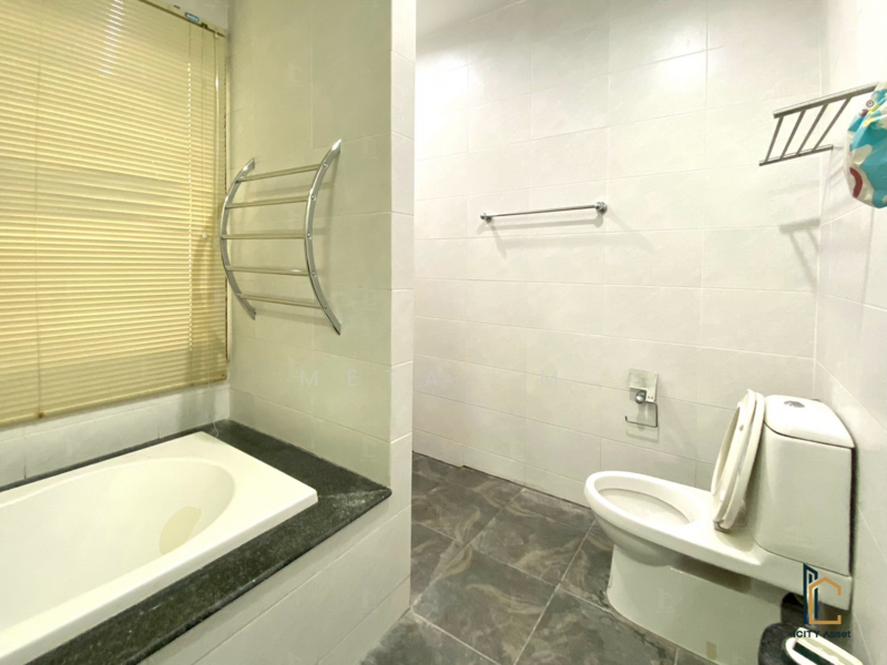 Areeya Mandarina Sukhumvit 77, Bangkok, Sukhumvit 77 Road (On Nut), Suan Luang, Suan Luang, Bangkok, 3 Bedrooms, 190 sqm, Townhouse For Sale, by Metas M, 500211335 - DDproperty.com