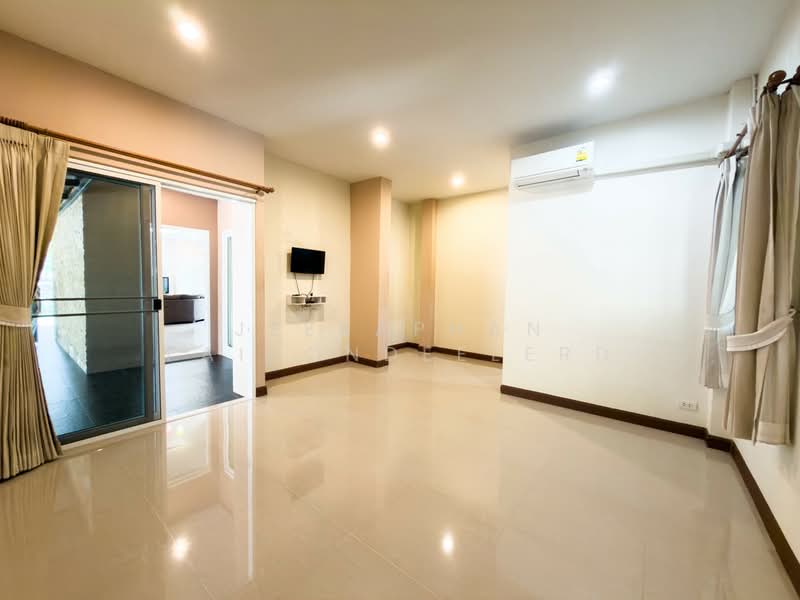 Single Detached House for Sale in Krabi, Krabi, Ao Nang, Muang Krabi, Krabi, 2 Bedrooms, 200 sqm, Single Detached House For Sale, by JEERAPHAN FAIPONDEELERD, 500211336 - DDproperty.com