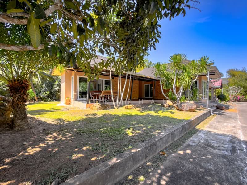 Single Detached House for Sale in Krabi, Krabi, Ao Nang, Muang Krabi, Krabi, 2 Bedrooms, 200 sqm, Single Detached House For Sale, by JEERAPHAN FAIPONDEELERD, 500211336 - DDproperty.com