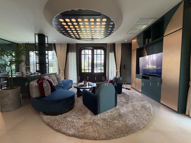 Grand Bangkok Boulevard Krungthepkritha, Bangkok, Srinakarin-Romklao Road, Khlong Sam Prawet, Lat Krabang, Bangkok, 4 Bedrooms, 447 sqm, Single Detached House For Sale, by Kittisak Phanlertchavarit, 500211337 - DDproperty.com