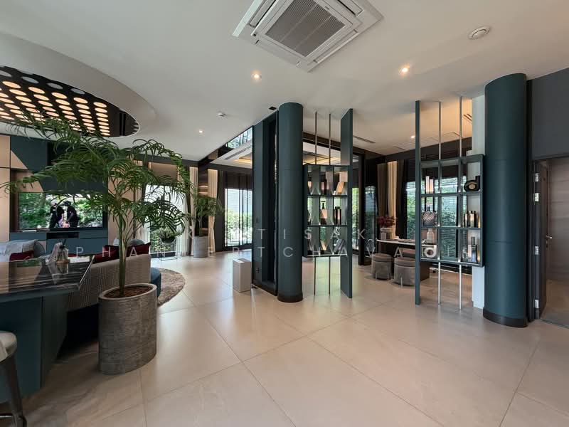 Grand Bangkok Boulevard Krungthepkritha : แกรนด์ บางกอก บูเลอวาร์ด กรุงเทพกรีฑา, กรุงเทพ, ถนน ศรีนครินทร์-ร่มเกล้า, คลองสามประเวศ, ลาดกระบัง, กรุงเทพ, 447 ตร.ม., บ้านเดี่ยว ขาย, โดย Kittisak Phanlertchavarit, 500211337 - DDproperty.com