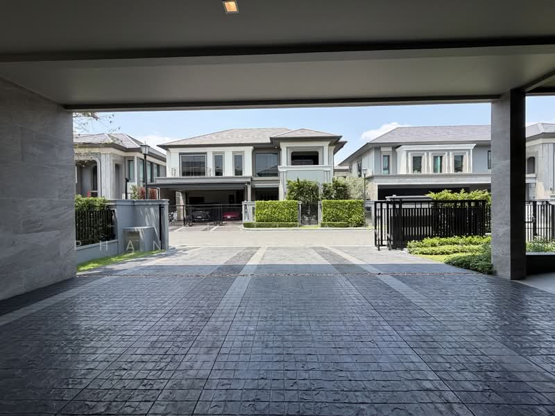 Grand Bangkok Boulevard Krungthepkritha, Bangkok, Srinakarin-Romklao Road, Khlong Sam Prawet, Lat Krabang, Bangkok, 4 Bedrooms, 447 sqm, Single Detached House For Sale, by Kittisak Phanlertchavarit, 500211337 - DDproperty.com