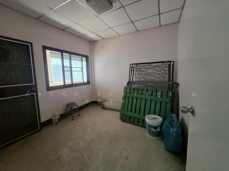 บ้านศรีประจักษ์วิลล่า 5 บางบัวทอง ถนนบางกรวย-ไทรน้อย ตำบลบางบัวทอง อำเภอบางบัวทอง จังหวัดนนทบุรี, Nonthaburi, บางกรวย ไทรน้อย, Bang Bua Thong, Bang Bua Thong, Nonthaburi, 3 Bedrooms, 84 sqm, Townhouse For Sale, by ภัทรนัน อิศรางกูร ณ อยุธยา, 500211340 - DDproperty.com