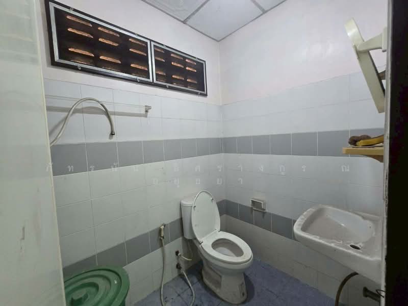 บ้านศรีประจักษ์วิลล่า 5 บางบัวทอง ถนนบางกรวย-ไทรน้อย ตำบลบางบัวทอง อำเภอบางบัวทอง จังหวัดนนทบุรี, Nonthaburi, บางกรวย ไทรน้อย, Bang Bua Thong, Bang Bua Thong, Nonthaburi, 3 Bedrooms, 84 sqm, Townhouse For Sale, by ภัทรนัน อิศรางกูร ณ อยุธยา, 500211340 - DDproperty.com