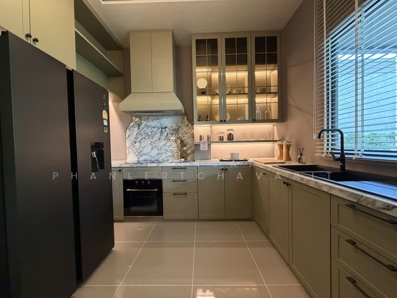 Grand Bangkok Boulevard Krungthepkritha, Bangkok, Srinakarin-Romklao Road, Khlong Sam Prawet, Lat Krabang, Bangkok, 5 Bedrooms, 521 sqm, Single Detached House For Sale, by Kittisak Phanlertchavarit, 500211341 - DDproperty.com