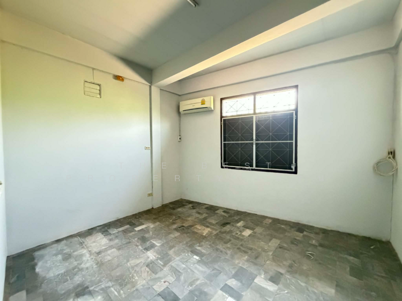 กัลยาพิเชษฐ์ นครปฐม, Nakhon Pathom, Bo Phlap, Muang Nakhon Pathom, Nakhon Pathom, 4 Bedrooms, 100 sqm, Townhouse For Sale, by The Best Property เอิร์น, 500211346 - DDproperty.com