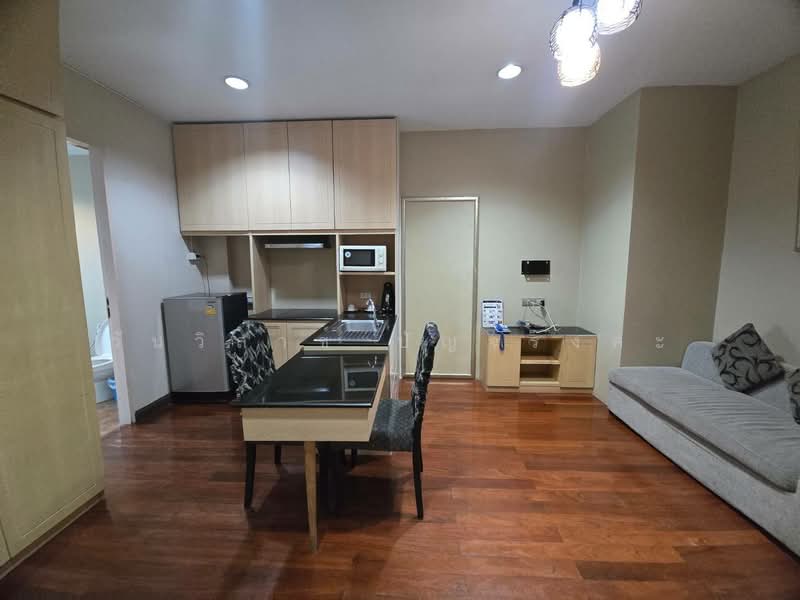 WPDD-113 ขายเซอร์วิสอพาร์ทเม้นท์ เอกมัย เนื้อที่ 215 ตารางวา 7ชั้น, กรุงเทพ, คลองตันเหนือ, วัฒนา, กรุงเทพ, 3,500 ตร.ม., ทาวน์เฮ้าส์ ขาย, โดย วันวิสาข์ ปัญจรงคะ, 500211347 - DDproperty.com