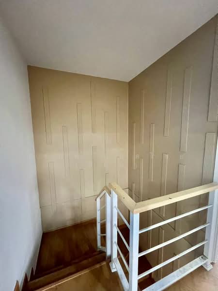 Pruksa Ville 50/2 Ramkhamhaeng : พฤกษาวิลล์ 50/2 รามคำแหง (ซ.มิสทีน), กรุงเทพ, ถนนรามคำแหง ซอยมิสทีน, สะพานสูง, สะพานสูง, กรุงเทพ, 140 ตร.ม., ทาวน์เฮ้าส์ ขาย, โดย สรภพ ยอดไชย (สีฝุ่น), 500211350 - DDproperty.com