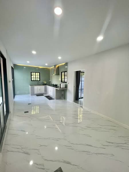 Pruksa Ville 50/2 Ramkhamhaeng : พฤกษาวิลล์ 50/2 รามคำแหง (ซ.มิสทีน), กรุงเทพ, ถนนรามคำแหง ซอยมิสทีน, สะพานสูง, สะพานสูง, กรุงเทพ, 140 ตร.ม., ทาวน์เฮ้าส์ ขาย, โดย สรภพ ยอดไชย (สีฝุ่น), 500211350 - DDproperty.com