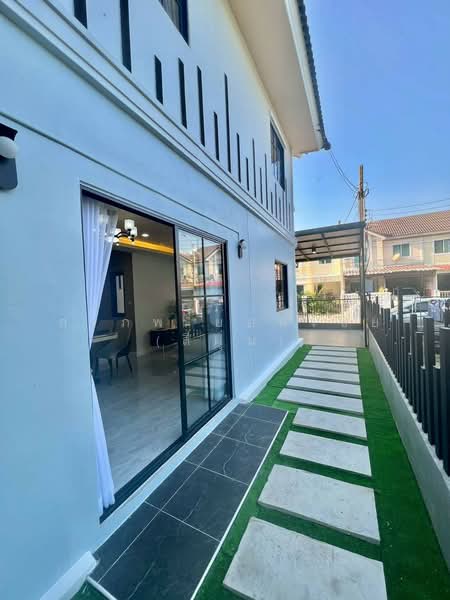 Pruksa Ville 50/2 Ramkhamhaeng : พฤกษาวิลล์ 50/2 รามคำแหง (ซ.มิสทีน), กรุงเทพ, ถนนรามคำแหง ซอยมิสทีน, สะพานสูง, สะพานสูง, กรุงเทพ, 140 ตร.ม., ทาวน์เฮ้าส์ ขาย, โดย สรภพ ยอดไชย (สีฝุ่น), 500211350 - DDproperty.com