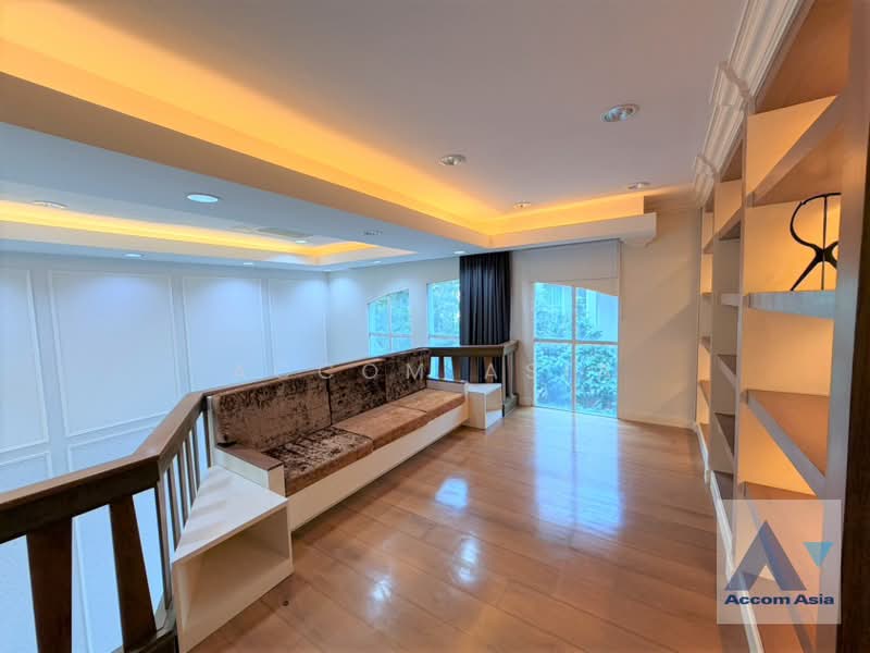 Renovated Modern House with High Ceiling and Bright Airy Space, Bangkok, Khlong Tan Nua, Watthana, Bangkok, 4 Bedrooms, 350 sqm, Single Detached House For Rent, by Accom Asia, 500211352 - DDproperty.com