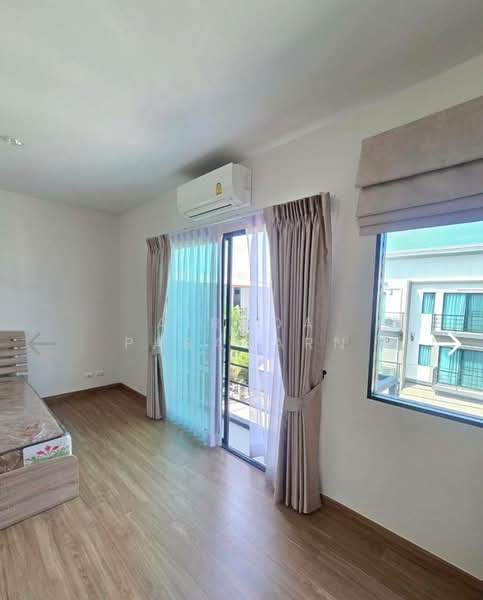 Baan Klang Muang Srinakarin – Onnut, Bangkok, 174 Soi On Nut 70/1, Prawet, Prawet, Bangkok, 3 Bedrooms, 68 sqm, Townhouse For Sale, by Airada Parasarn, 500211354 - DDproperty.com