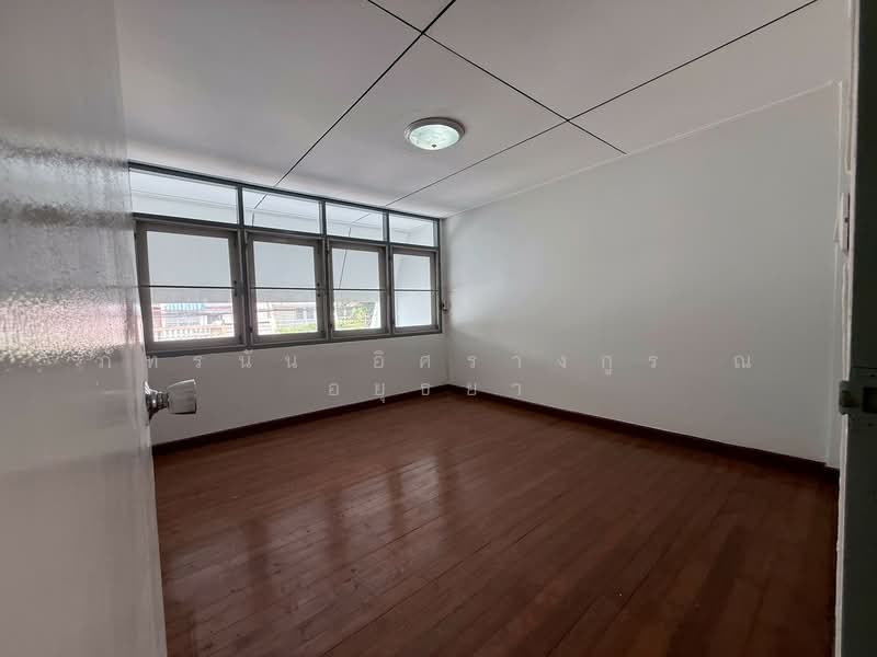 หมู่บ้านสหกรณ์การบินไทย แจ้งวัฒนะ-ปากเกร็ด ซอยแจ้งวัฒนะ-ปากเกร็ด43 ถนนแจ้งวัฒนะ ถนนบางก, Nonthaburi, แจ้งวัฒนะ-ปากเกร็ด, Khlong Klue, Pak Kret, Nonthaburi, 3 Bedrooms, 144 sqm, Semi-Detached House (Twin House) For Sale, by ภัทรนัน อิศรางกูร ณ อยุธยา, 500211364 - DDproperty.com