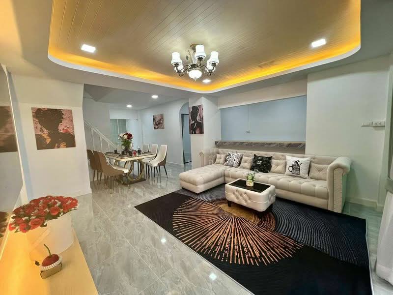 K.C. Ramintra 8, Bangkok, Hathairat Road, Sam Wa Tawan Tok, Khlong Sam Wa, Bangkok, 4 Bedrooms, 100 sqm, Townhouse For Sale, by สรภพ ยอดไชย (สีฝุ่น), 500211370 - DDproperty.com