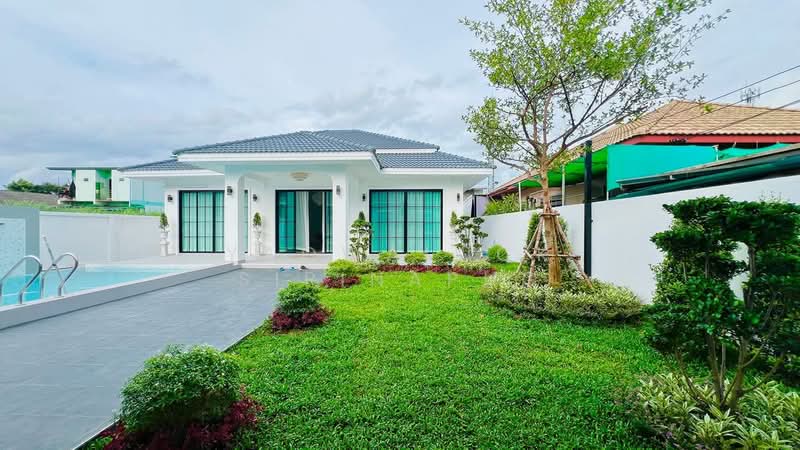 Pool Villa, Chon Buri (Pattaya), Nong Pru, Bang Lamung (Pattaya), Chon Buri (Pattaya), 3 Bedrooms, 380 sqm, Single Detached House For Sale, by Yaowaluck Sirinapho, 500211404 - DDproperty.com