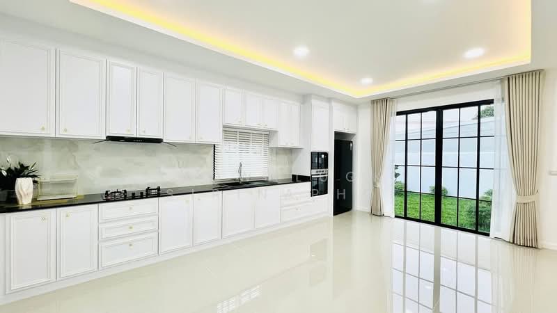 Pool Villa, Chon Buri (Pattaya), Nong Pru, Bang Lamung (Pattaya), Chon Buri (Pattaya), 3 Bedrooms, 380 sqm, Single Detached House For Sale, by Yaowaluck Sirinapho, 500211404 - DDproperty.com