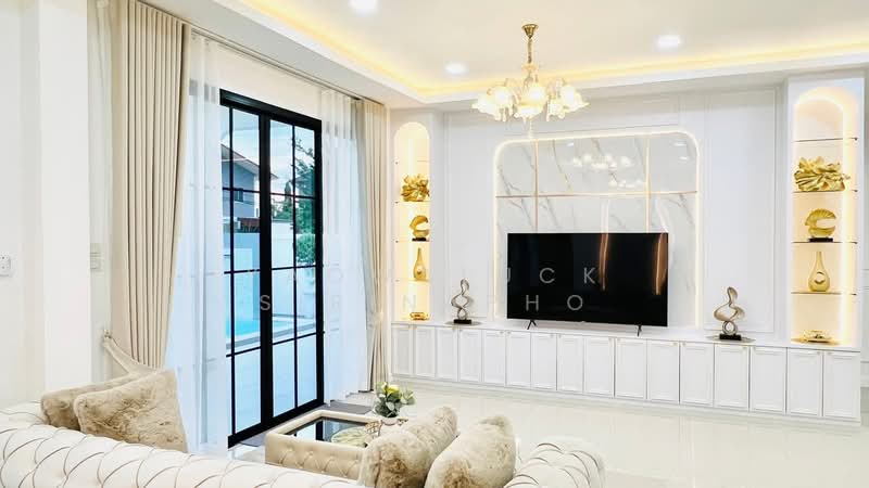 Pool Villa, Chon Buri (Pattaya), Nong Pru, Bang Lamung (Pattaya), Chon Buri (Pattaya), 3 Bedrooms, 380 sqm, Single Detached House For Sale, by Yaowaluck Sirinapho, 500211404 - DDproperty.com