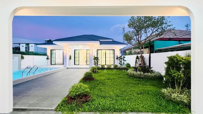 Pool Villa, Chon Buri (Pattaya), Nong Pru, Bang Lamung (Pattaya), Chon Buri (Pattaya), 3 Bedrooms, 380 sqm, Single Detached House For Sale, by Yaowaluck Sirinapho, 500211404 - DDproperty.com