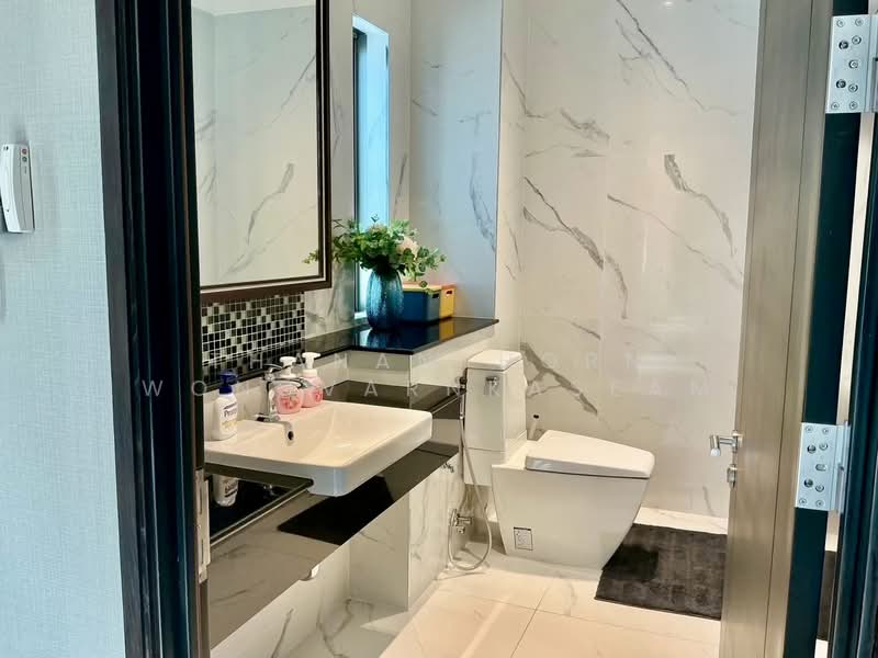 Perfect Masterpiece Sukhumvit 77, Samut Prakan, Soi Mu Ban Perfect Place Sukhumvit 77, Rachathewa, Bang Plee, Samut Prakan, 5 Bedrooms, 650 sqm, Single Detached House For Rent, by Thananthorn Wongvarnkaseam, 500211416 - DDproperty.com