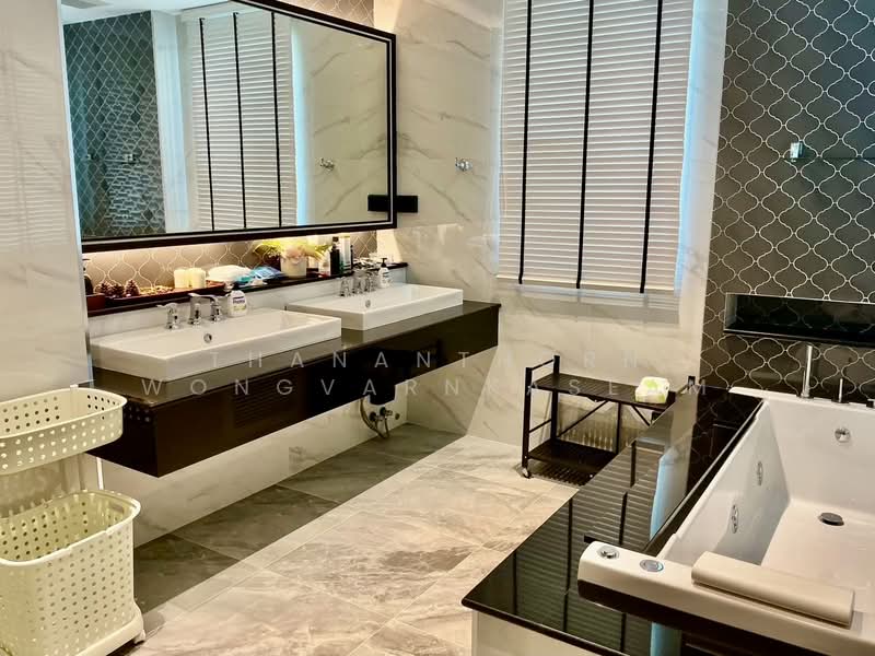 Perfect Masterpiece Sukhumvit 77, Samut Prakan, Soi Mu Ban Perfect Place Sukhumvit 77, Rachathewa, Bang Plee, Samut Prakan, 5 Bedrooms, 650 sqm, Single Detached House For Rent, by Thananthorn Wongvarnkaseam, 500211416 - DDproperty.com