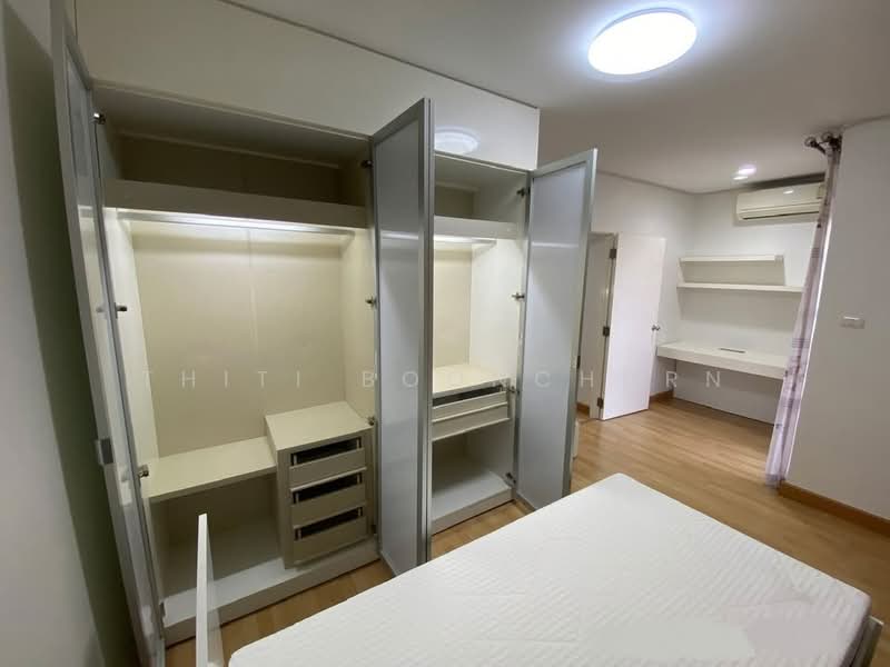 Lumpini Town Ville Srinakarin – Bearing : ลุมพินี ทาวน์ วิลล์ ศรีนครินทร์ – แบริ่ง, สมุทรปราการ, ซอยศรีด่าน 18 ถนนศรีนครินทร์, สำโรงเหนือ, เมืองสมุทรปราการ, สมุทรปราการ, 150 ตร.ม., ทาวน์เฮ้าส์ ให้เช่า, โดย Thiti Boonchurn, 500211422 - DDproperty.com