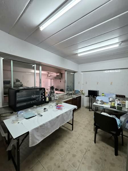 For Sale - Four-story house with rooftop for sale, suitable for a restaurant, near Gate 108 of Prince of Songkl, Songkhla