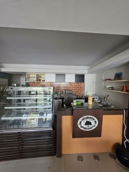 For Rent: 4-story house with rooftop, suitable for a restaurant, near Gate 108, Prince of Songkla, Songkhla, Kho Hong, Hat Yai, Songkhla, 5 Bedrooms, 80 sqm, Townhouse For Rent, by Rachen Nopsuwan, 500211432 - DDproperty.com