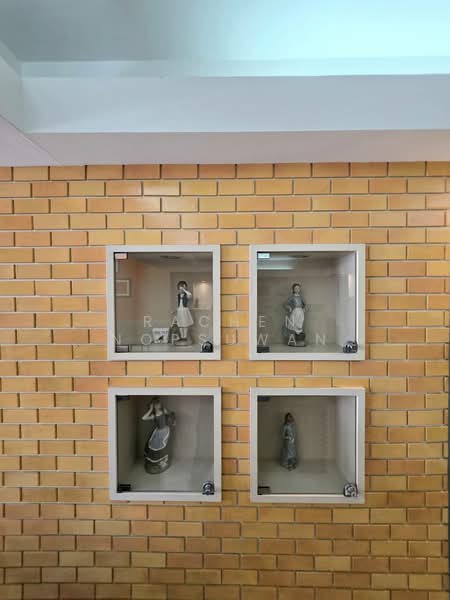 For Rent: 4-story house with rooftop, suitable for a restaurant, near Gate 108, Prince of Songkla, Songkhla, Kho Hong, Hat Yai, Songkhla, 5 Bedrooms, 80 sqm, Townhouse For Rent, by Rachen Nopsuwan, 500211432 - DDproperty.com