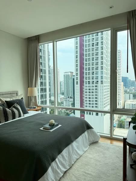 Fullerton Sukhumvit, Bangkok, Sukhumvit Road, Khlong Tan Nua, Watthana, Bangkok, 2 Bedrooms, 96 sqm, Condo For Rent, by Virin W., 500211435 - DDproperty.com