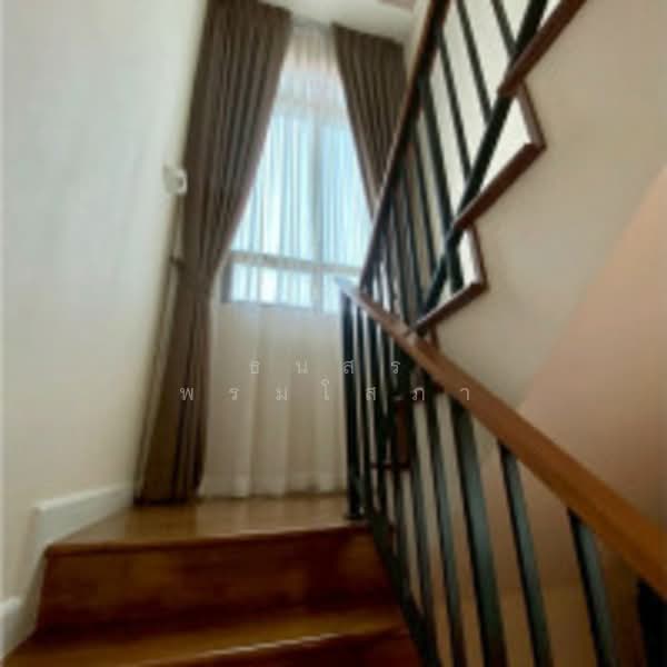 Venue ID Motorway Rama 9, Bangkok, Phatthana Chonburi Road 4, Khlong Song Ton Nun, Lat Krabang, Bangkok, 3 Bedrooms, 163 sqm, Single Detached House For Sale, by ธนสร พรมโสภา, 500211442 - DDproperty.com