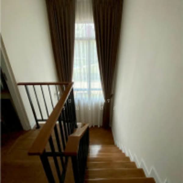 Venue ID Motorway Rama 9, Bangkok, Phatthana Chonburi Road 4, Khlong Song Ton Nun, Lat Krabang, Bangkok, 3 Bedrooms, 163 sqm, Single Detached House For Sale, by ธนสร พรมโสภา, 500211442 - DDproperty.com