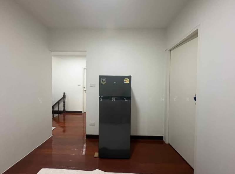 For Rent - จดบริษัทได้ ทำเล MRT ห้วยขวาง ซ.ประชาราษฎร์บำเพ็ญ 17 ให้เช่าบ้านเดี่ยว 6 นอน บ้านสวย เฟอร์ครบ, Bangkok